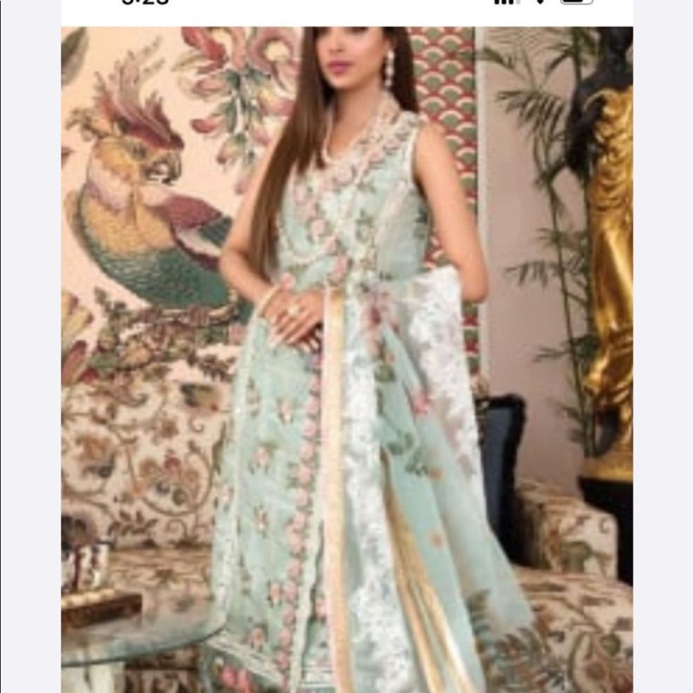 Pakistani dresses new size medium